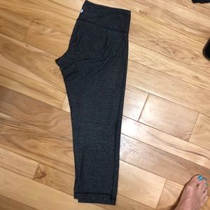 Lululemon capris